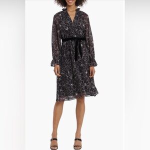 NWT Size 10 Maggy London floral print long sleeve tie waist dress black/ivory